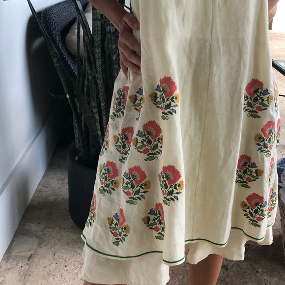 Loewe double layer ecru dress. - Picture 10 of 12